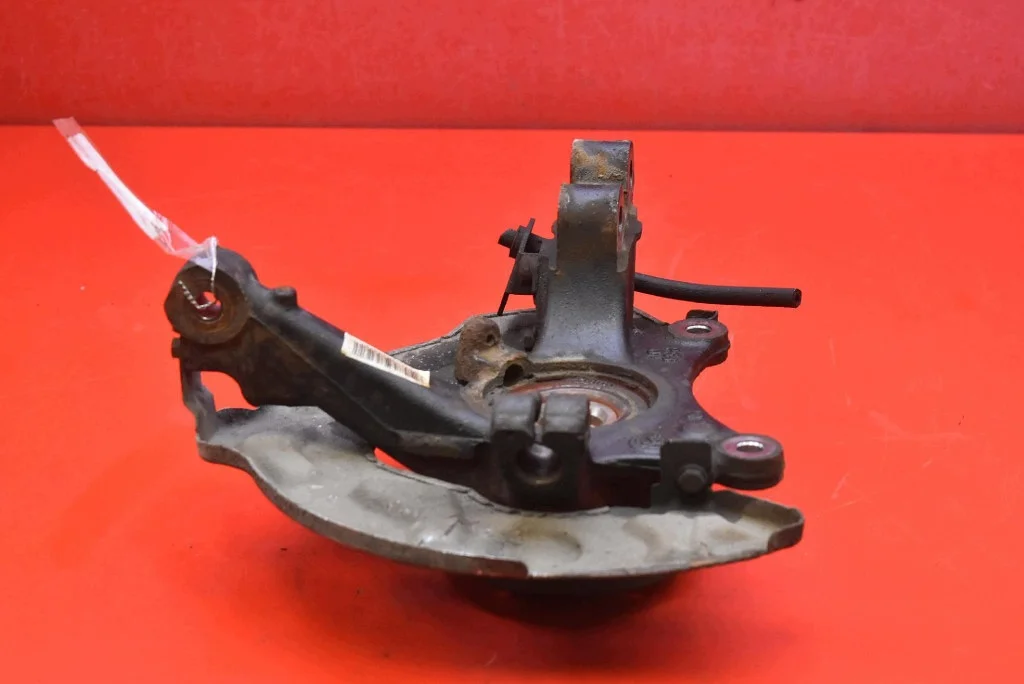 Achsschenkel links Peugeot 508 I 2.0 HDI image 8