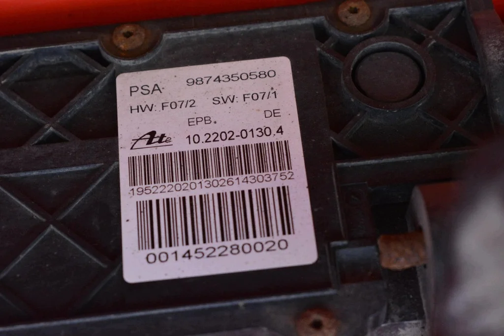 Handbremsmechanismus Peugeot 508 I 9874350580 image 9
