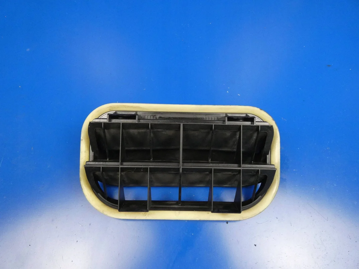 Grelha Para-choques Traseiro Mercedes A W176