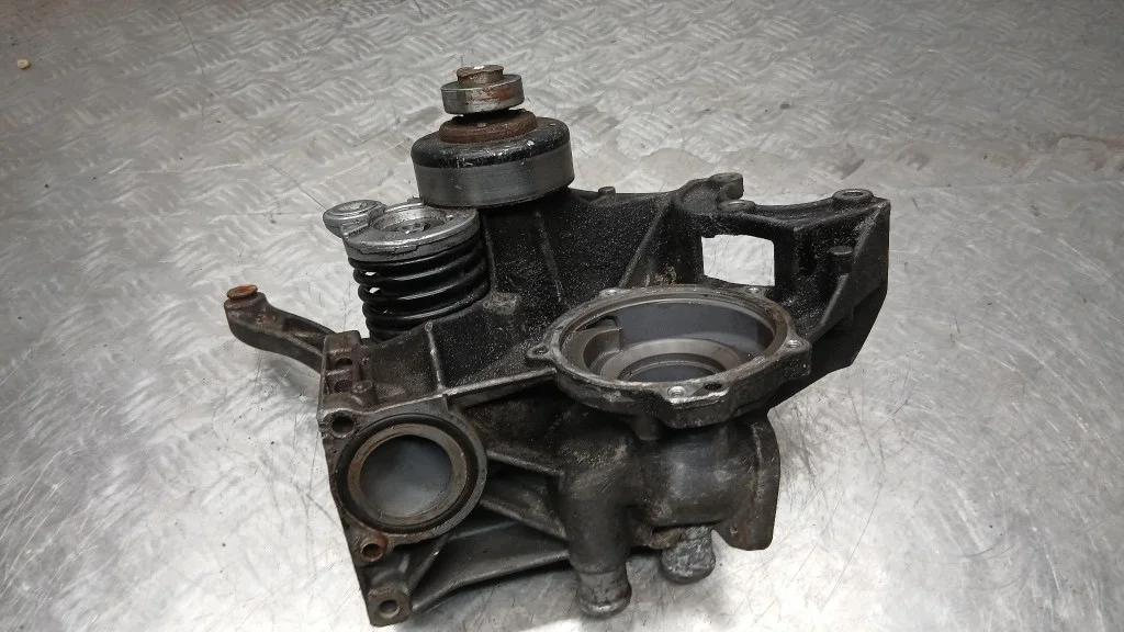 Audi A4 B6 2.0B 00-05 dynamo steun image 4