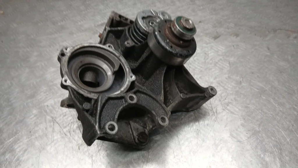 Audi A4 B6 2.0B 00-05 dynamo steun image 7