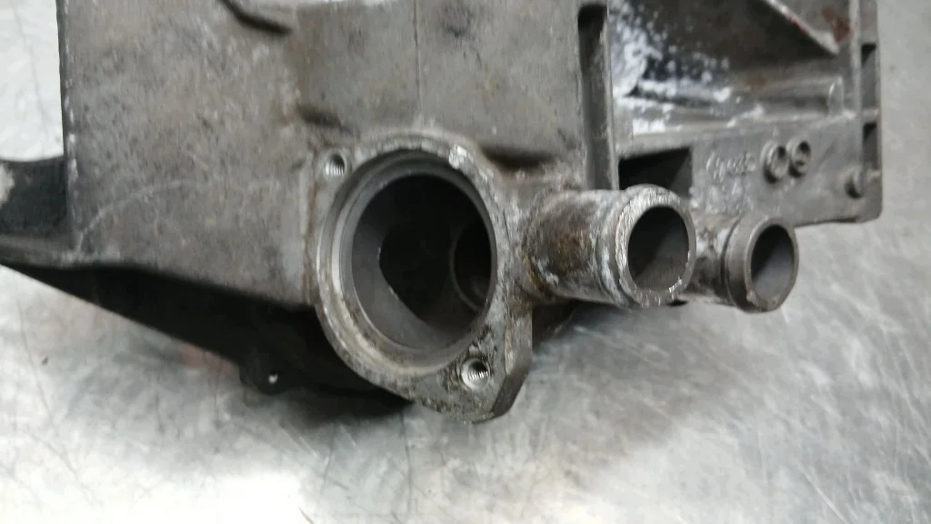 Audi A4 B6 2.0B 00-05 dynamo steun image 9