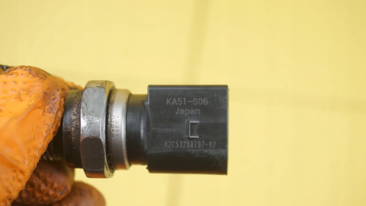Kraftstoffdrucksensor Ford Transit 2.2 TDCI KA51-S06 27SP513CZUJNIKKA51-S06 image 4