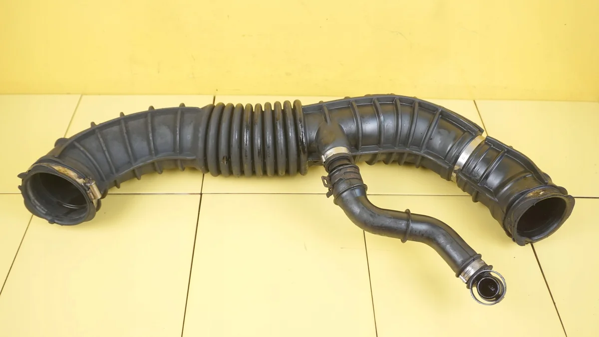 Ford Transit Raccord d'air BK2Q-9424-CD image 3