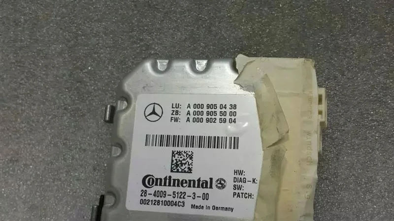 Mercedes CLS W218 Frontkamera A2186701801 A0009050438 image 3