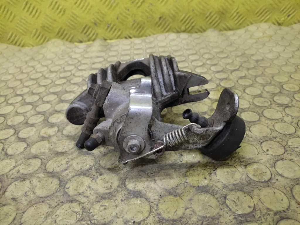 Opel Zafira A Bremssattel Rechts Hinten thumbnail 3