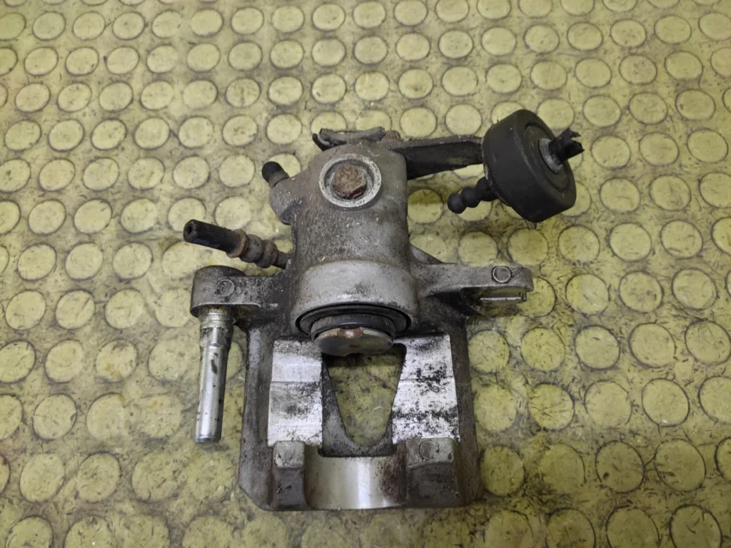 Opel Zafira A Bremssattel Rechts Hinten thumbnail 4