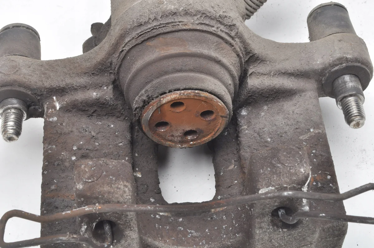 Bremszange Links Hinten Saab 9-3 II VOL-226112 image 3