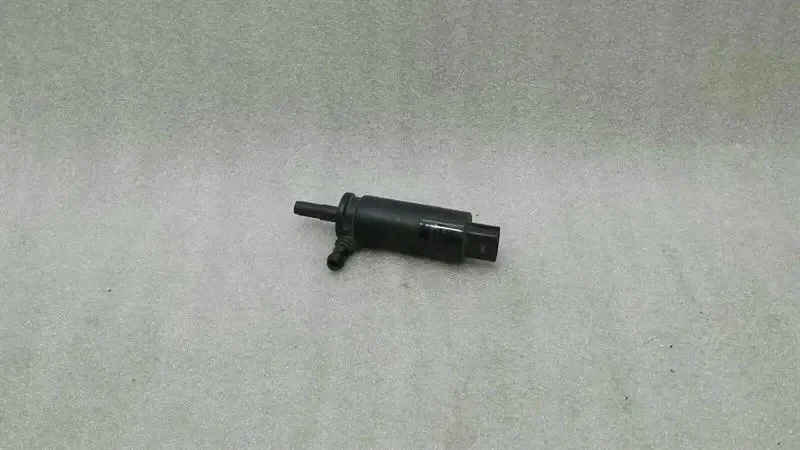 BMW E87 Pumpe Scheibenwaschanlage 6973097 image 2