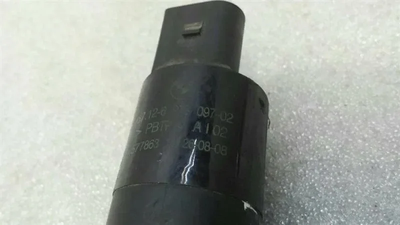 BMW E87 Pumpe Scheibenwaschanlage 6973097 image 3