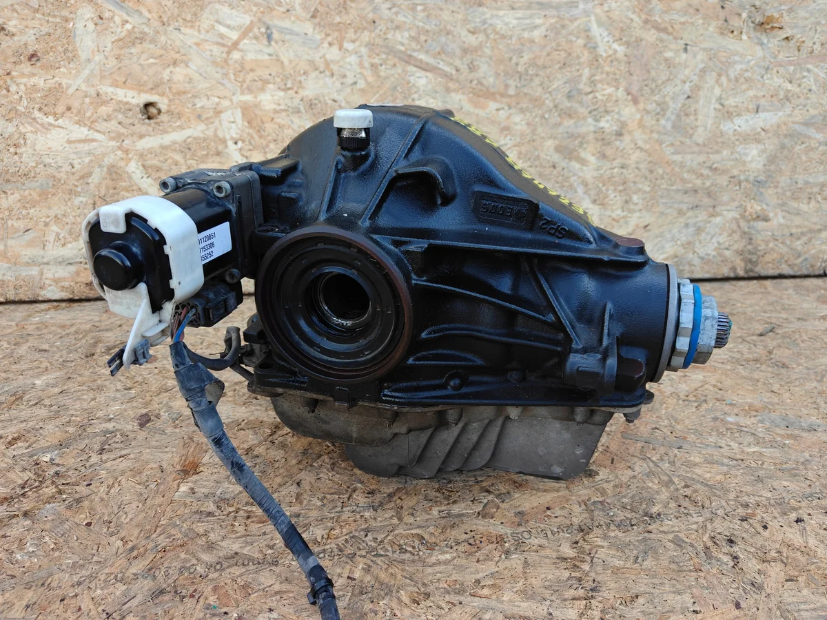 BMW M3 Differential bak 874723909 image 4