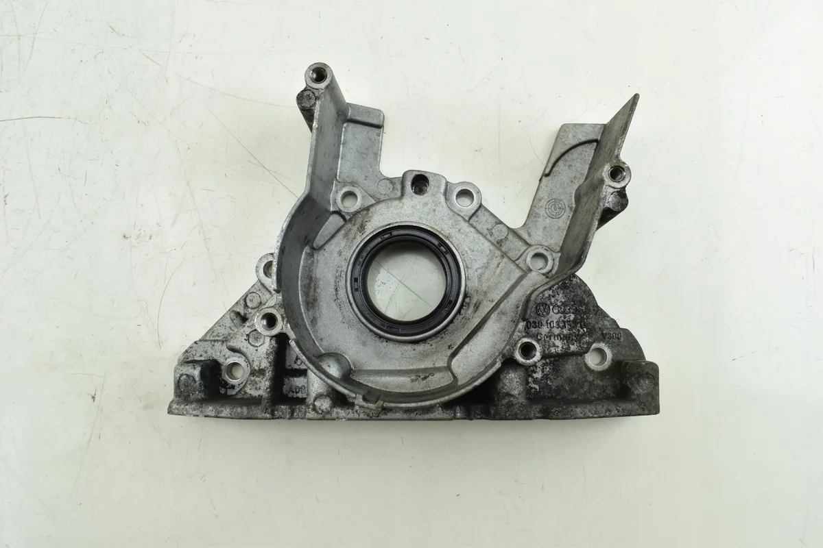Gehäuse Wellendichtring VW Passat Golf Audi A3 038103153D