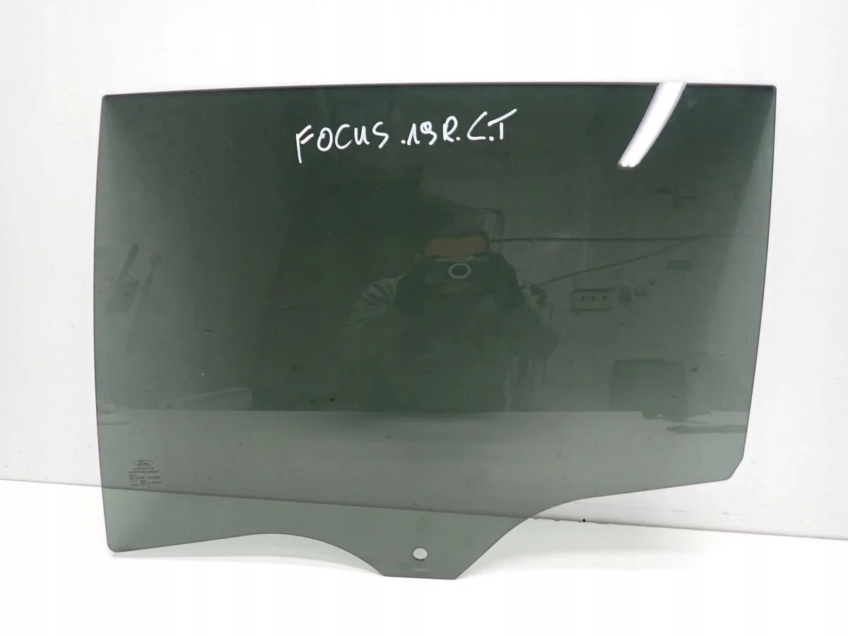 Ford Focus IV MK4 Linker Achterportierruit