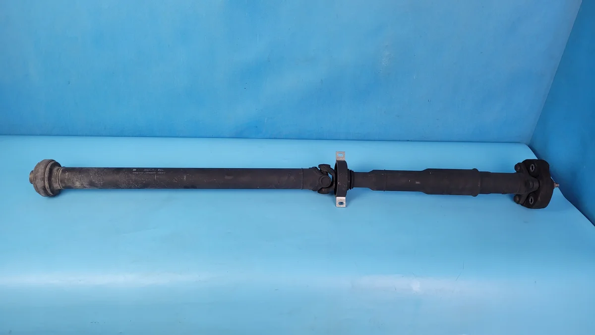 Eje de transmisión BMW X6 G06 3.0 Diesel 9845181