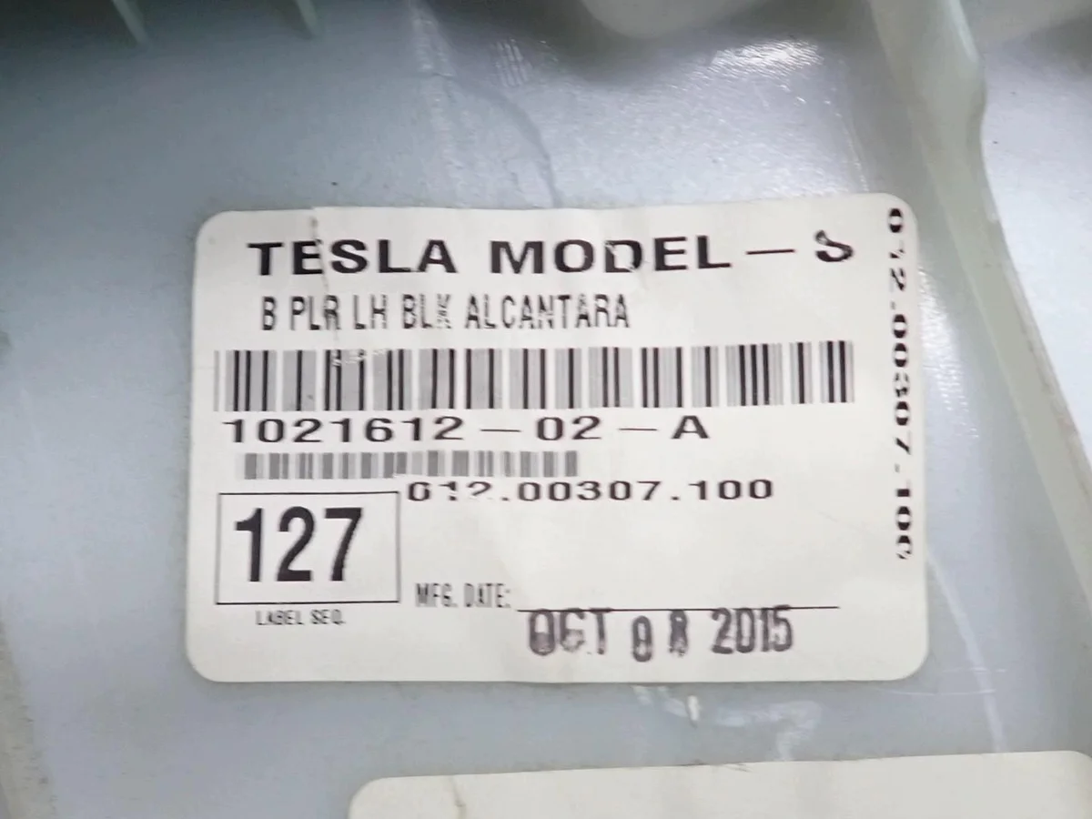 Abdeckung Säule links Tesla Model S 1021612-02-A image 3