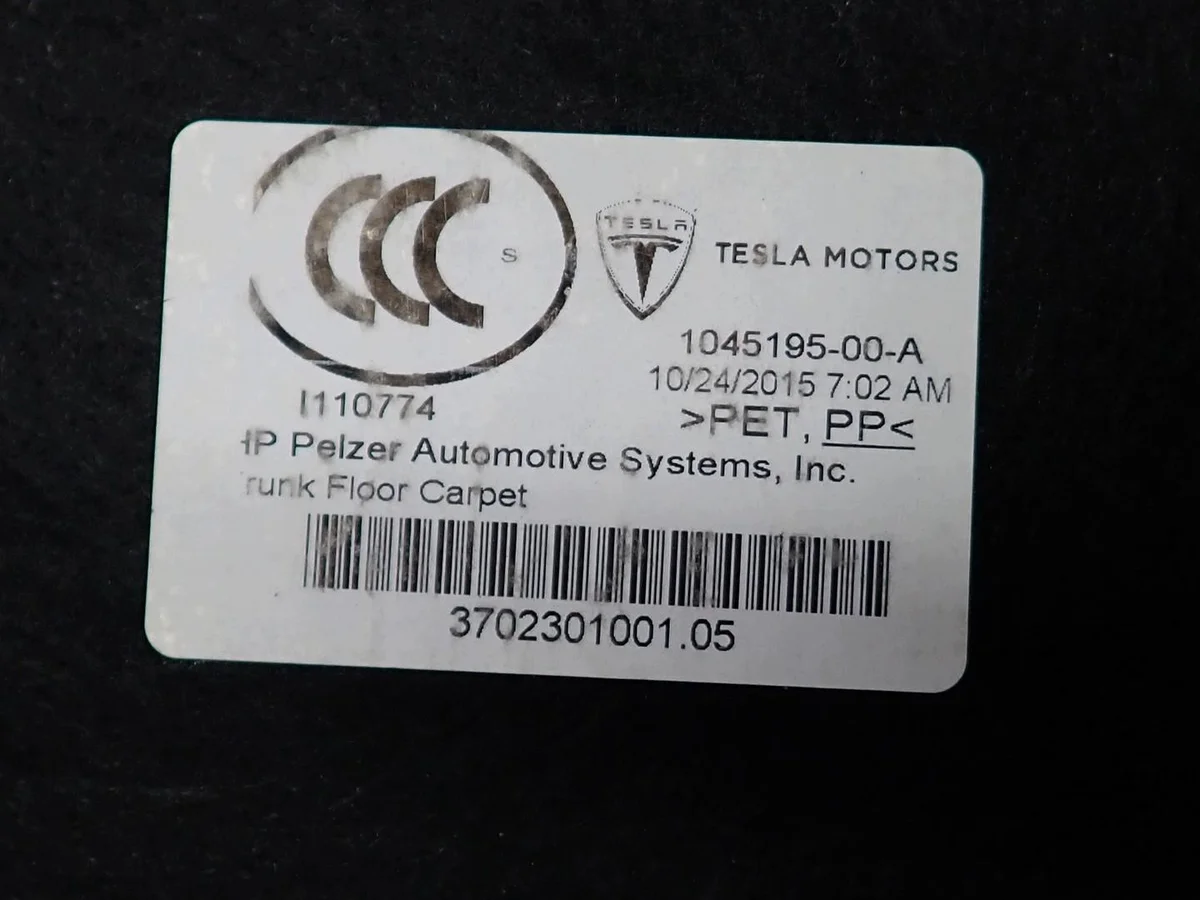 Tesla Model S maton tavaratilaan 1045195-00-A image 3