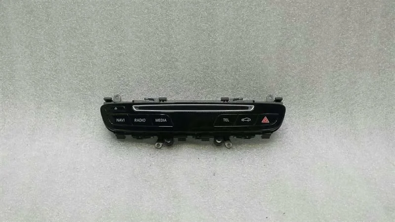 Mercedes Clase C W205 Interruptor CD A2059053601
