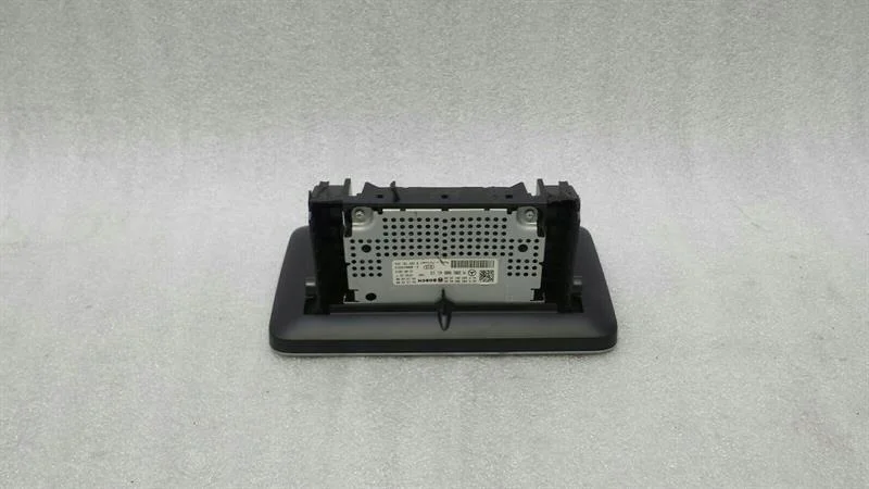 Mercedes C W205 Navigationsdisplay A2059004113 image 7