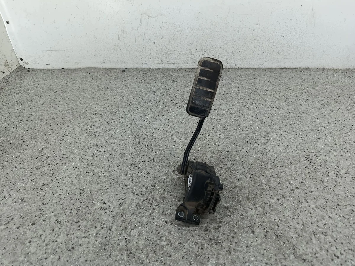 Pedaal gaspedaal Renault Master II 2.5 DCI image 3