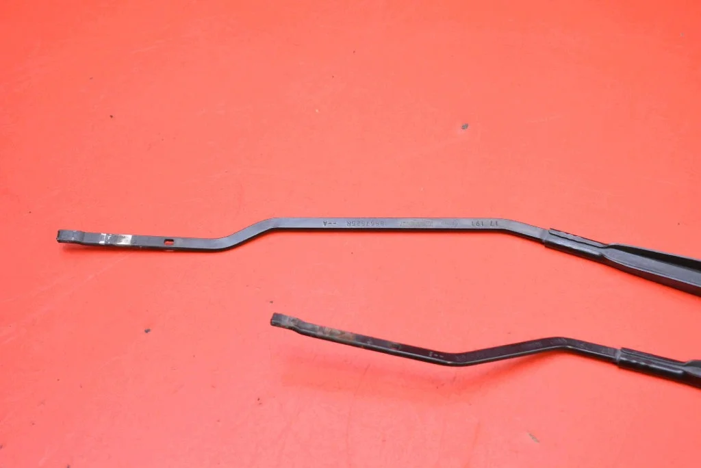 Wischerarm Renault Megane IV 288867525R thumbnail 6