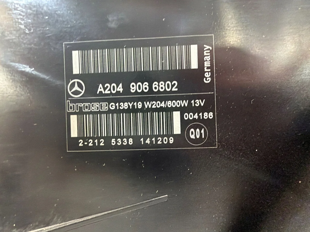 Mercedes E W212 3.0 CDI Ventilator A2049066802 thumbnail 5