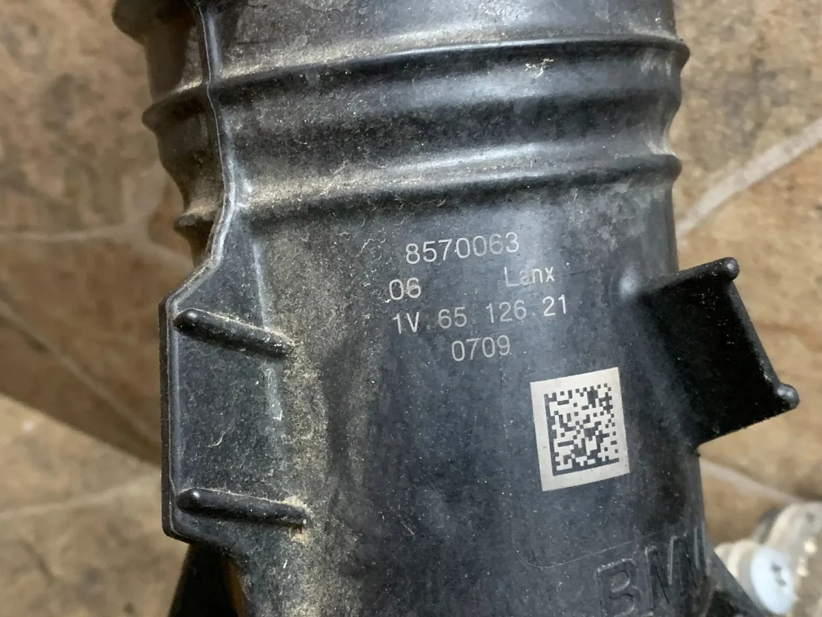 BMW G20 G30 Ölfiltergehäuse Basis image 9