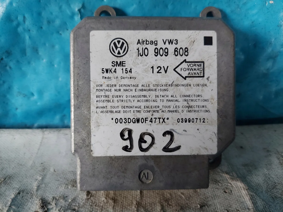 Unidade de Controlo Airbag VW 1J0909608