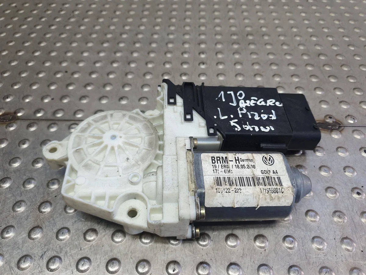 VW Golf IV Fensterheber Motor Links Vorne