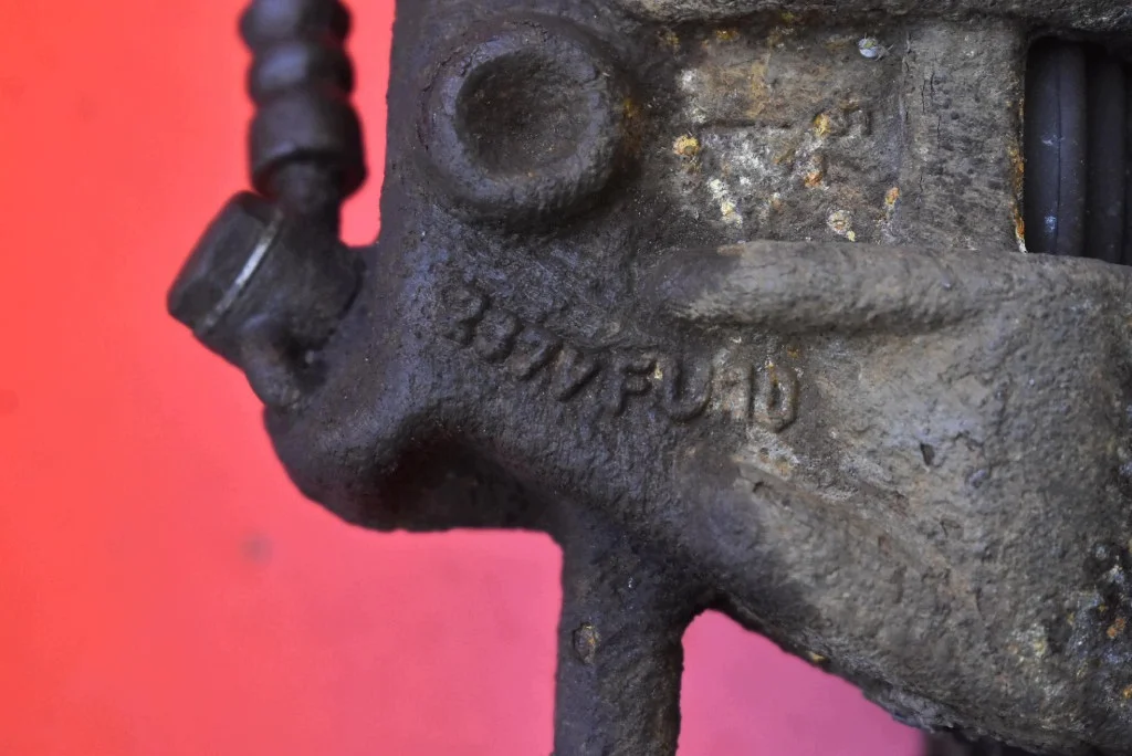 Renault Megane 4 Bremssattel Links Vorne image 9