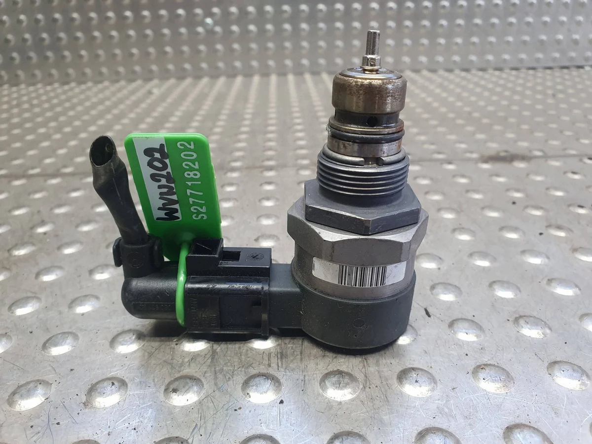 Brandstofdrukregelaar Audi A6 C6 A4 B8 A5 3.0 TDI S27718202