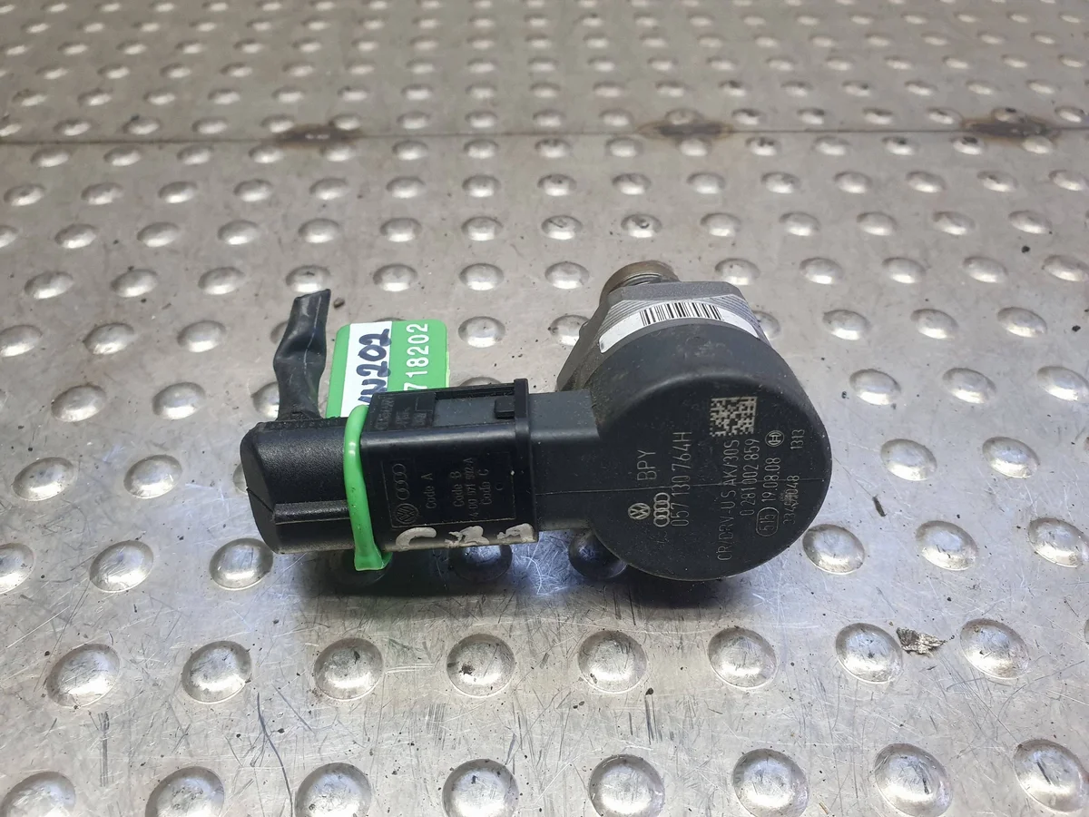 Kraftstoffdruckregelventil Audi S27718202 3.0 TDI image 3