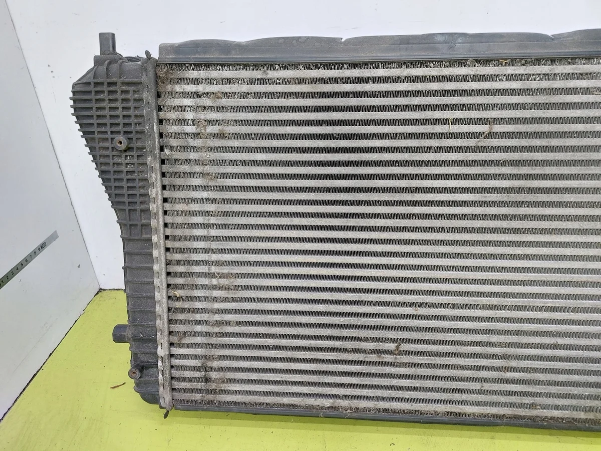 Kühler VW Passat B6 2.0 TDI 1K0121207BC image 7