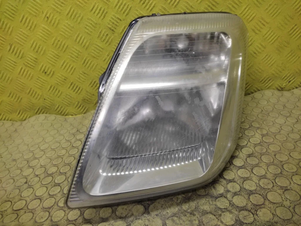 Citroen C2 Scheinwerfer Links Vorne