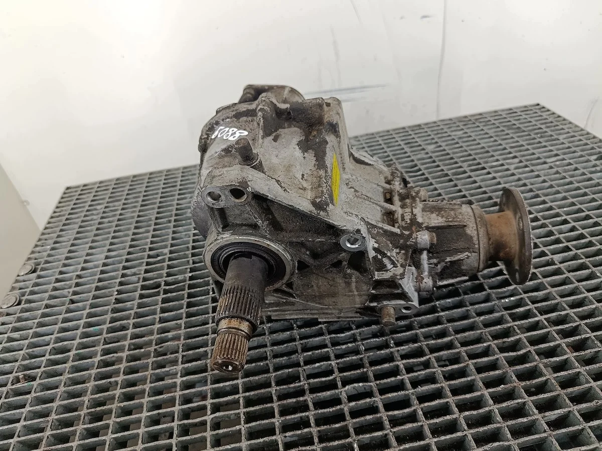 Vaihteiston alennusvaihde Hyundai Santa Fe Y030401071