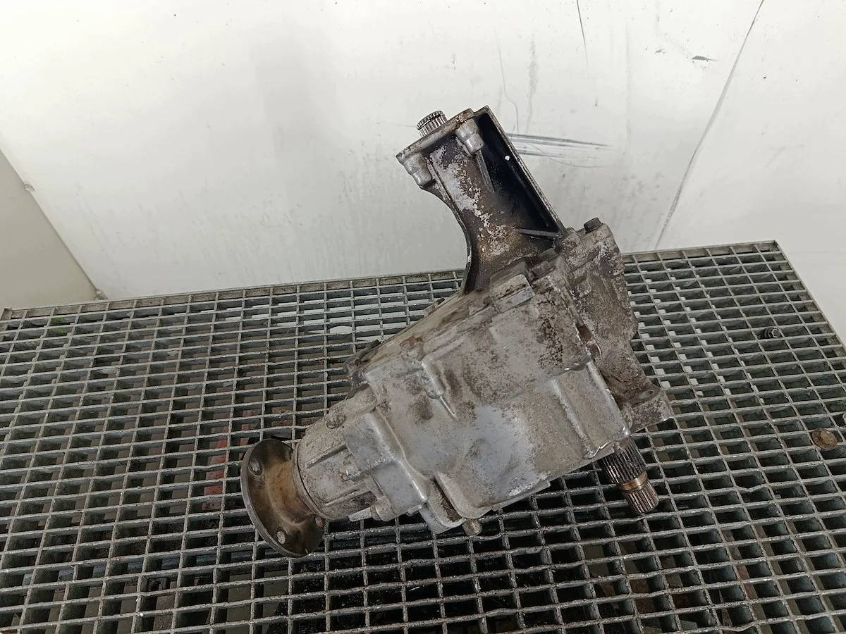 Gearbox Reducer Hyundai Santa Fe Y030401071