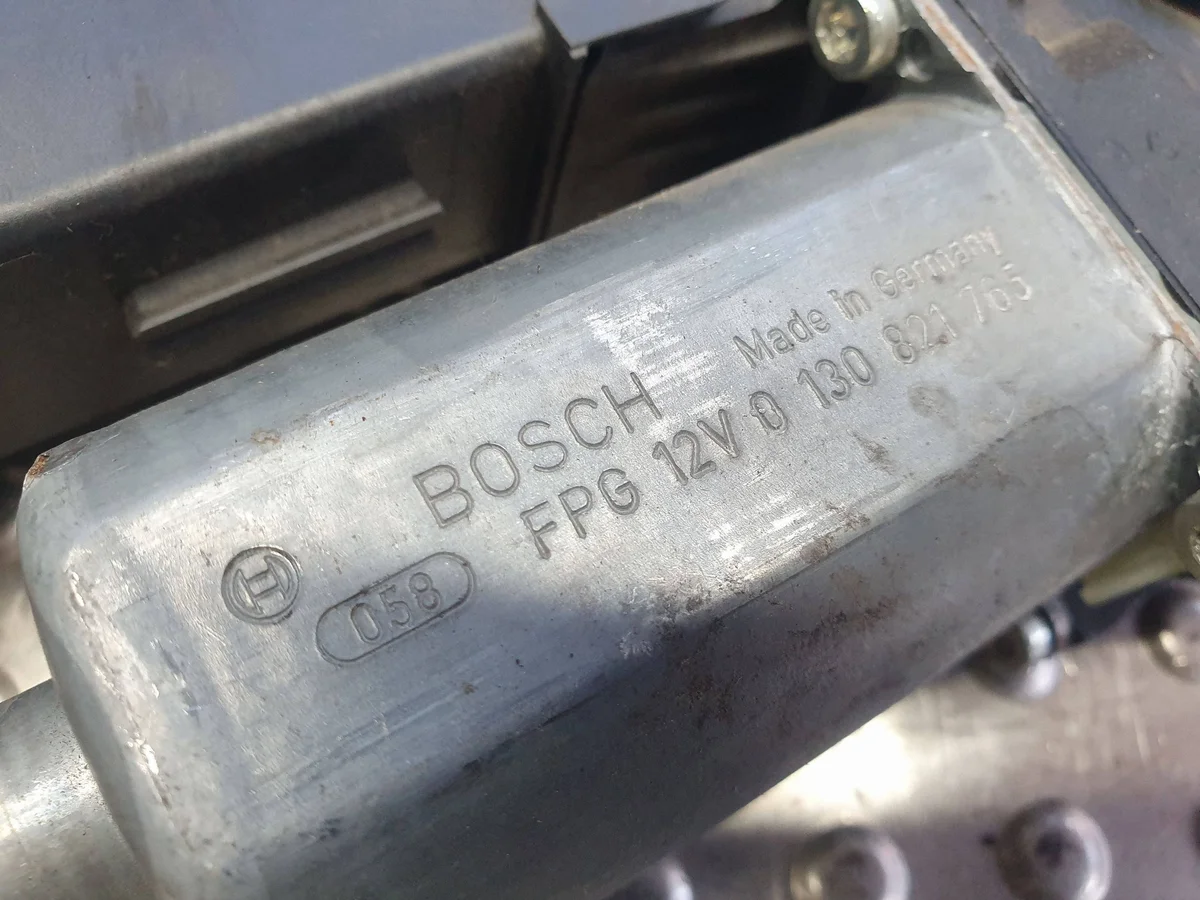 Fensterheber Motor links vorne Audi A4 B6 B7 image 7