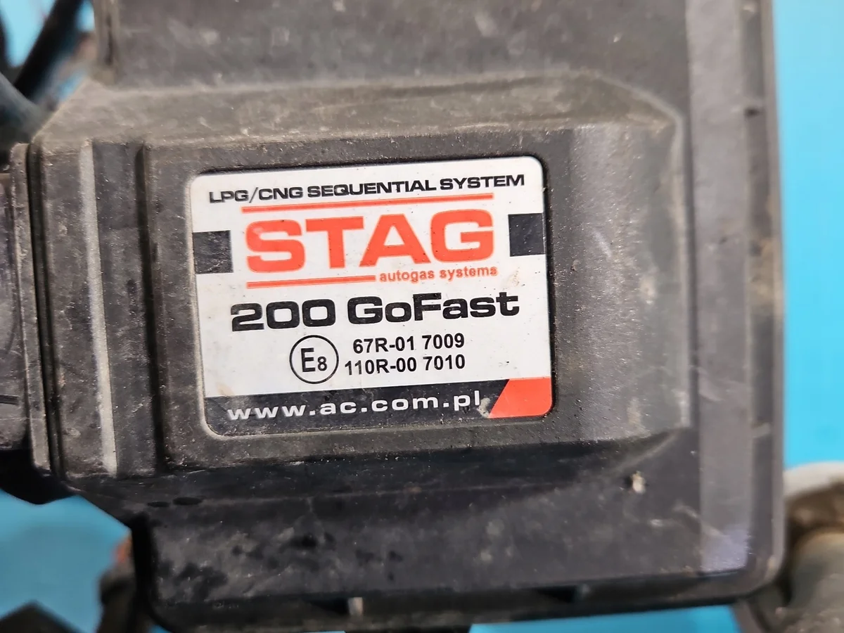 Instalación GLP STAG 4 200 GOFAST Ford image 7