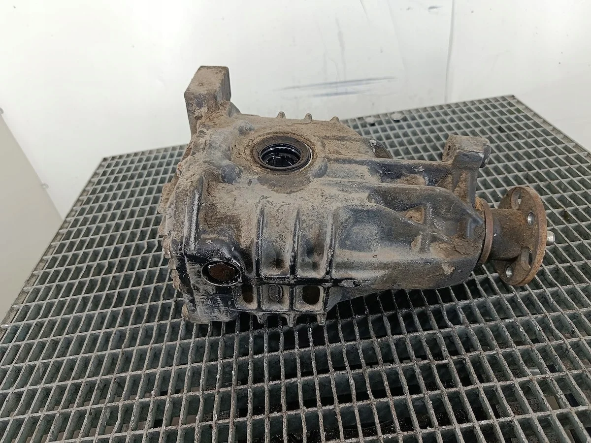 Differential hinten Hyundai Santa Fe I thumbnail 1