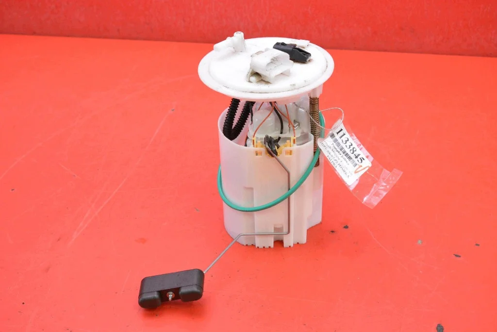 Pompe à carburant Renault Megane IV 1.6 SCe
