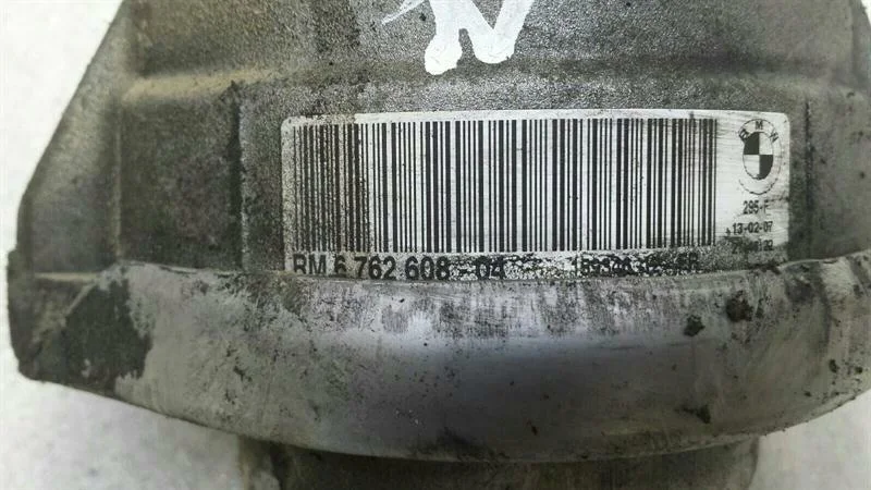 Engine Mount BMW 6 Series E63 E64 6762608 image 3