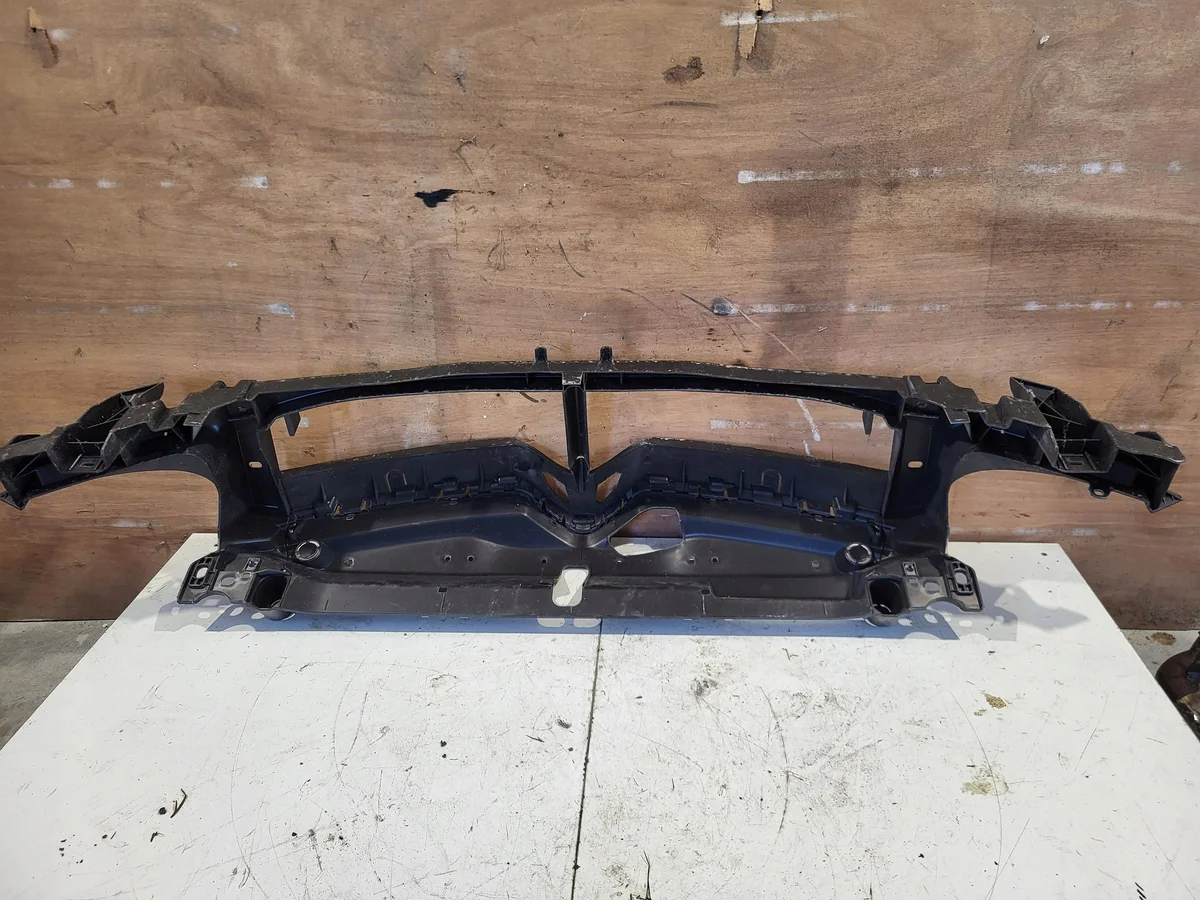Citroen C4 B7 DS4 Verstärkung 9673046277 image 7