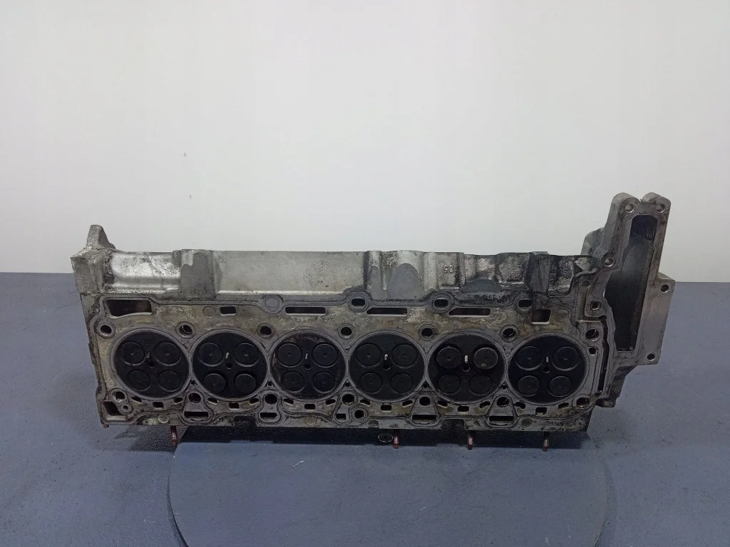 BMW X6 E71 E72 Engine Cylinder Head thumbnail 5
