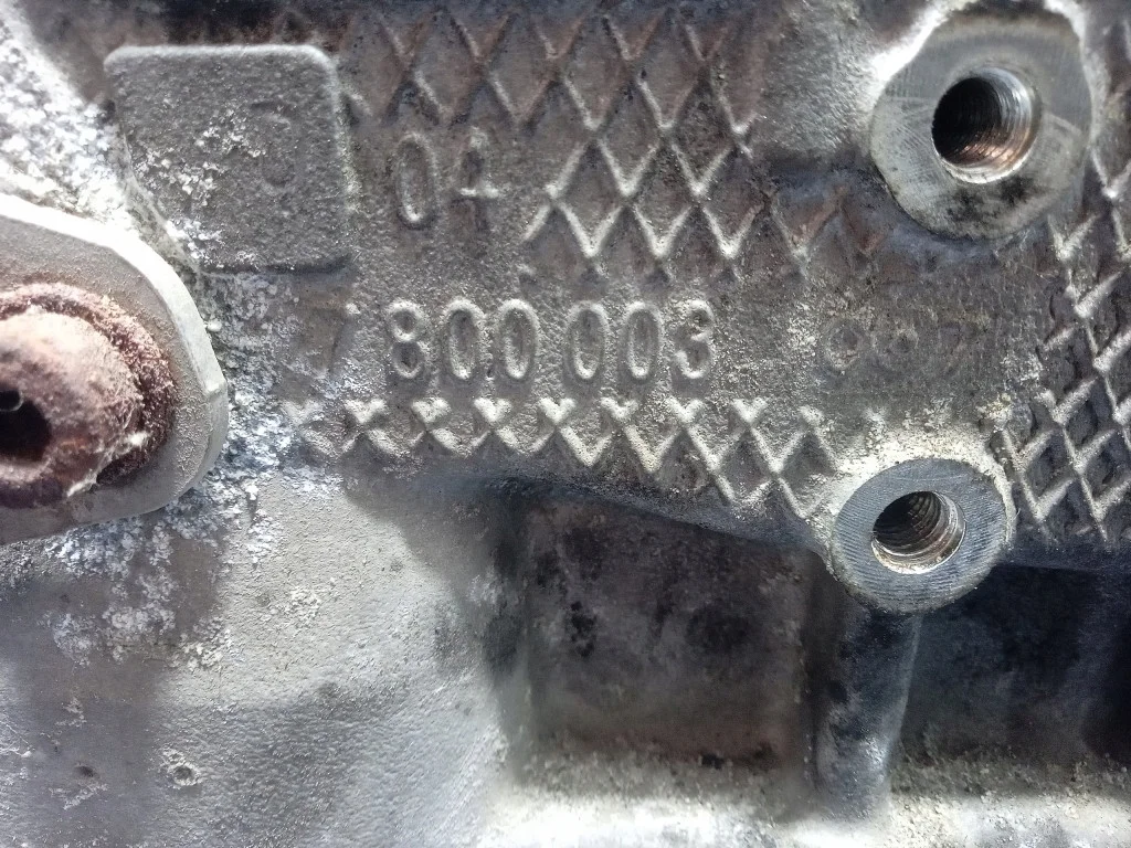 BMW X6 E71 E72 Engine Cylinder Head thumbnail 8