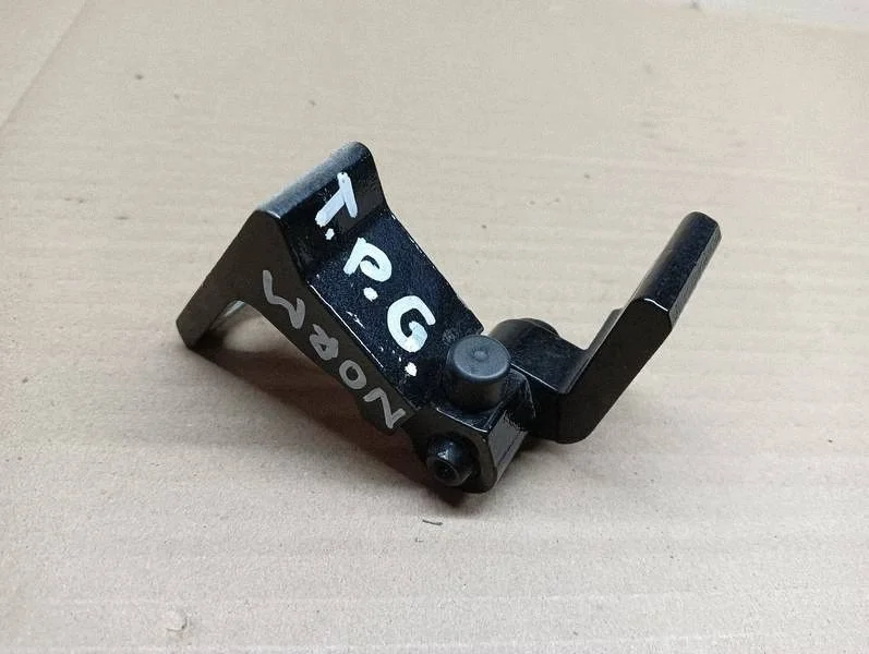 Dobradiça Porta Traseira Direita VW ID.5