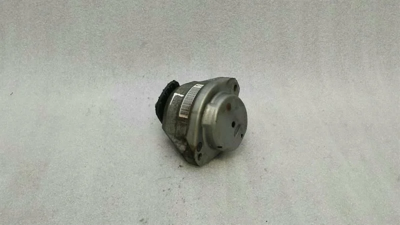 Engine Mount BMW 6 Series E63 E64 6762607