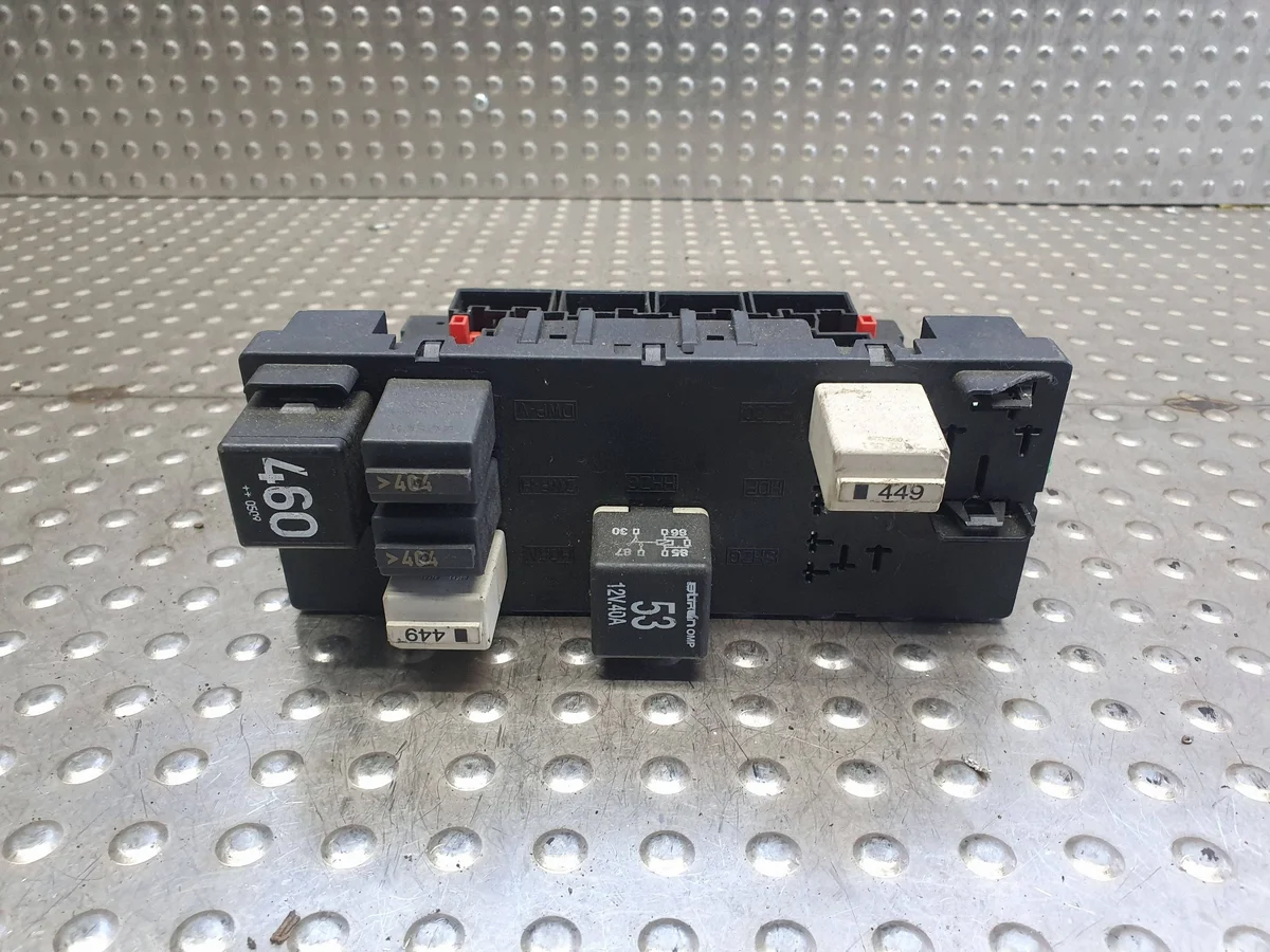 VW Golf V Plus Touran I module S27718247