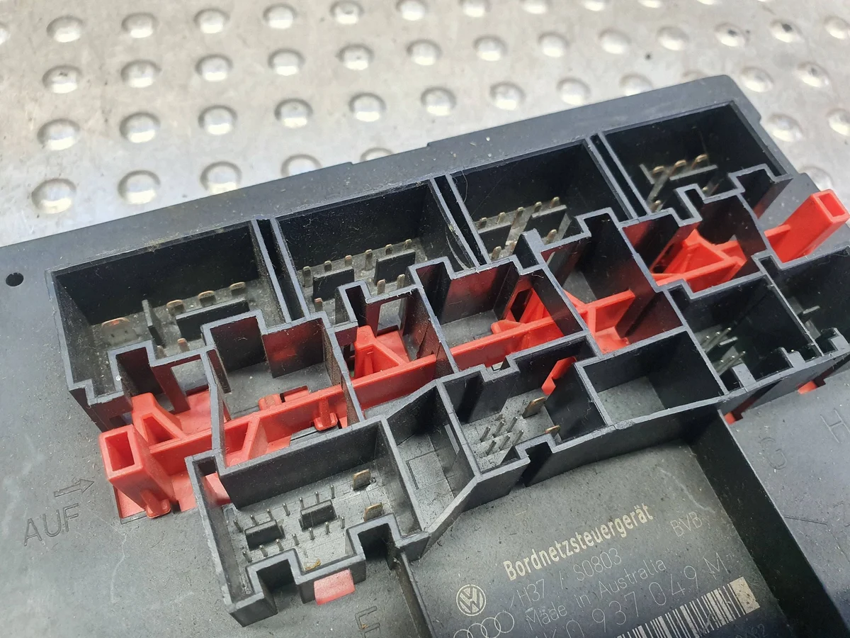 Steuergerät Komfortmodul VW Golf V Plus Touran I S27718247 image 3