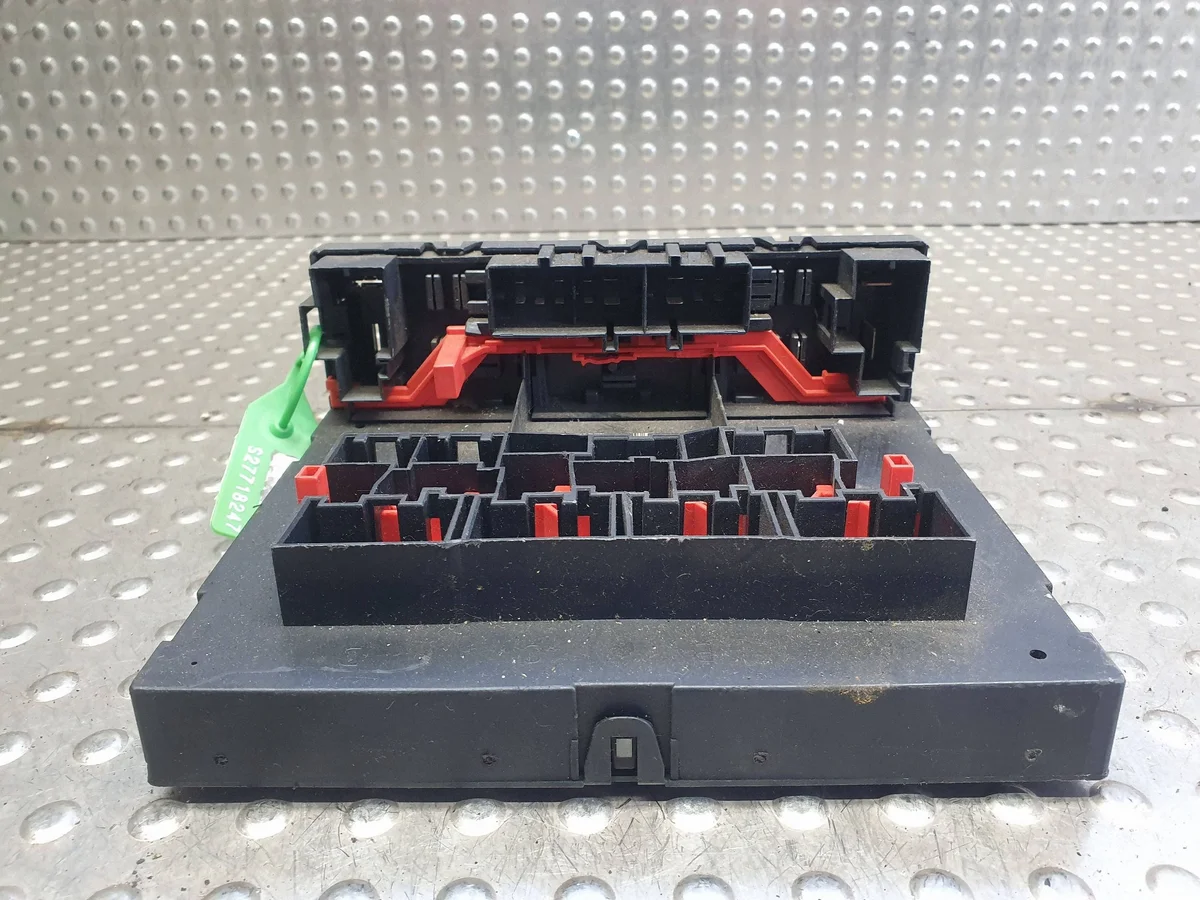 Steuergerät Komfortmodul VW Golf V Plus Touran I S27718247 image 4