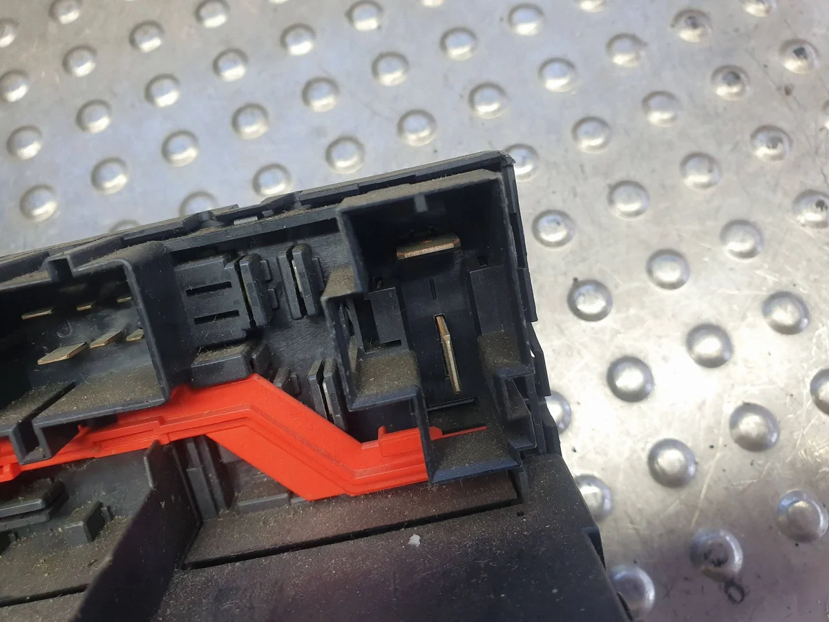 Steuergerät Komfortmodul VW Golf V Plus Touran I S27718247 image 7