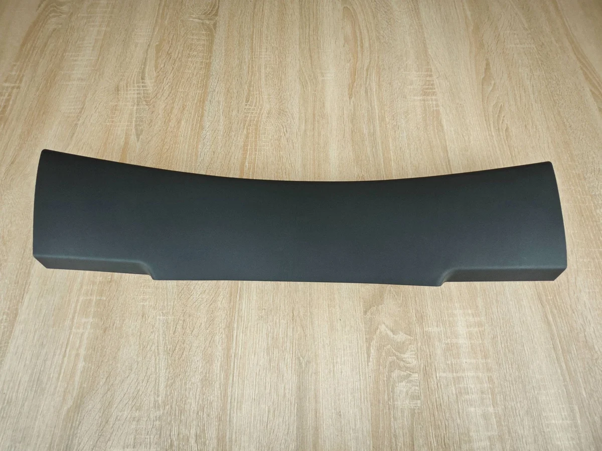 BMW Serie 7 Modanatura bagagliaio 7424423